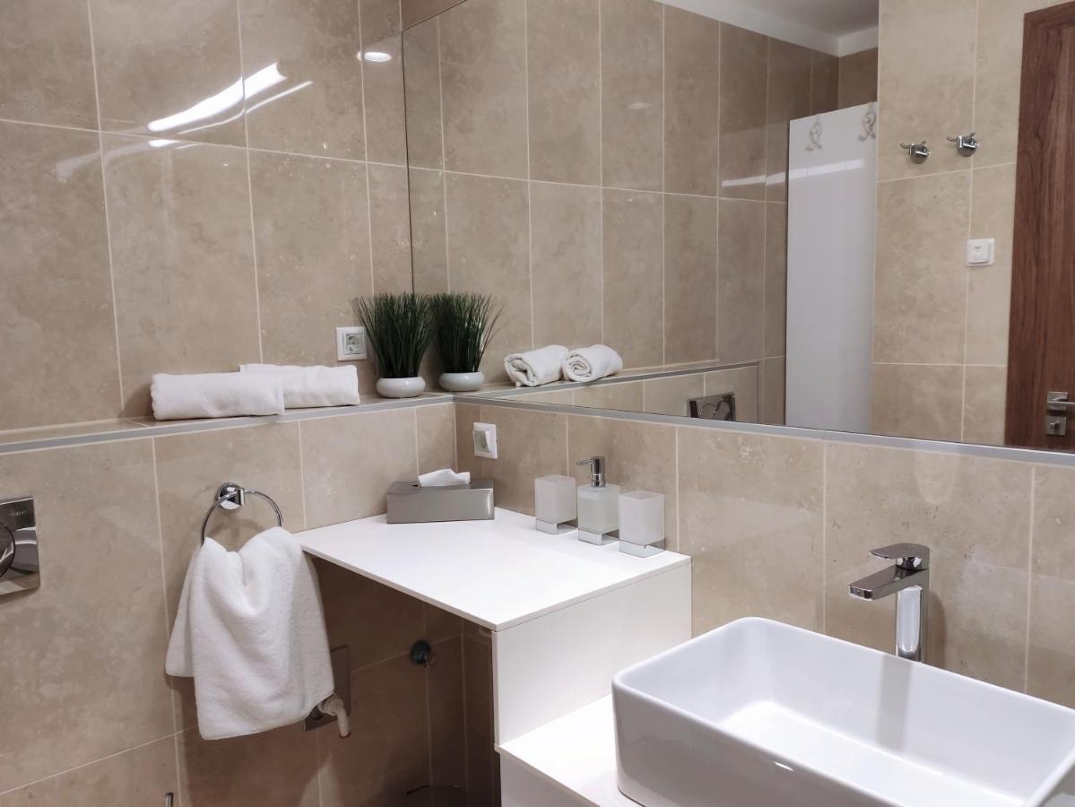 Spa Residence Carbona Water Lily Apartment Heviz Ngoại thất bức ảnh