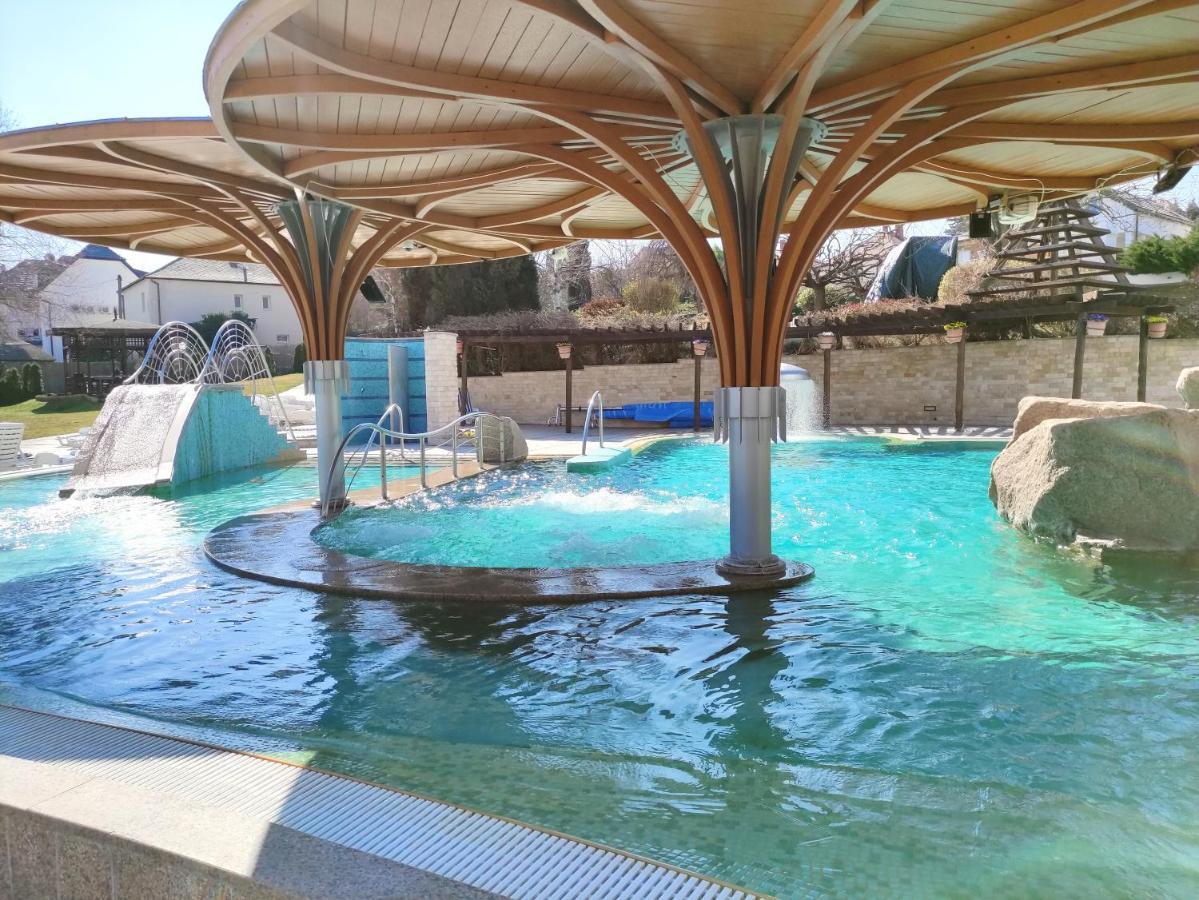 Spa Residence Carbona Water Lily Apartment Heviz Ngoại thất bức ảnh